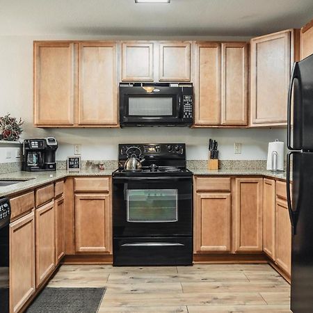 Mvc - Unit 3706 - Sweet Berry Patch Apartment Пиджен Фордж Екстериор снимка